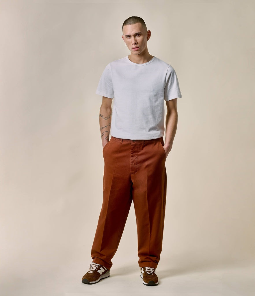 chino relaxed fit [chestnut]